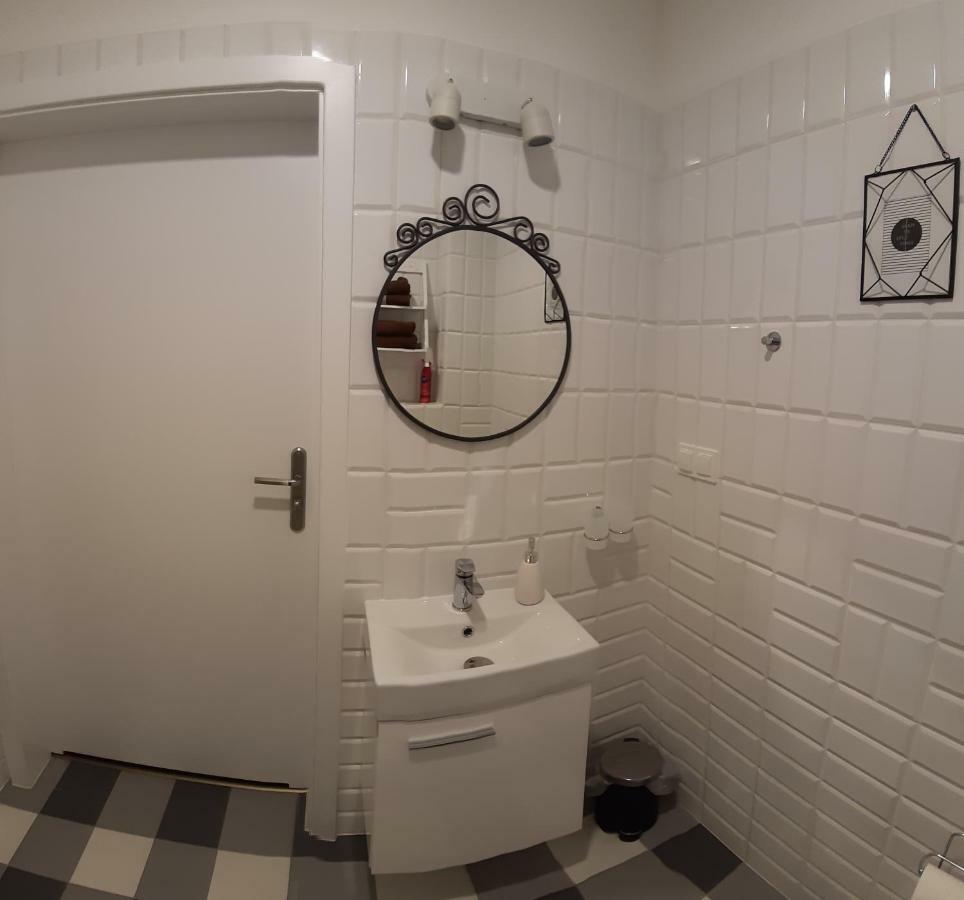 Apartament Nad Stara Odra วรอตซวาฟ ภายนอก รูปภาพ